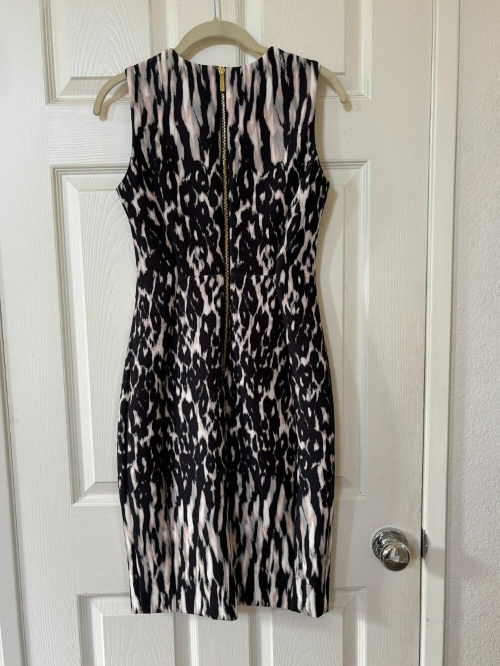 Calvin Klein Brown and Cream Scuba Knit Sleeveless Animal Print Sheath Dress 2 - Picture 6 of 8